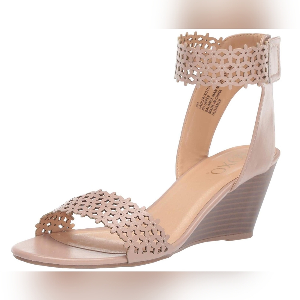 (NWOT) XOXO - Sadler Wedge Sandals (NWOT)